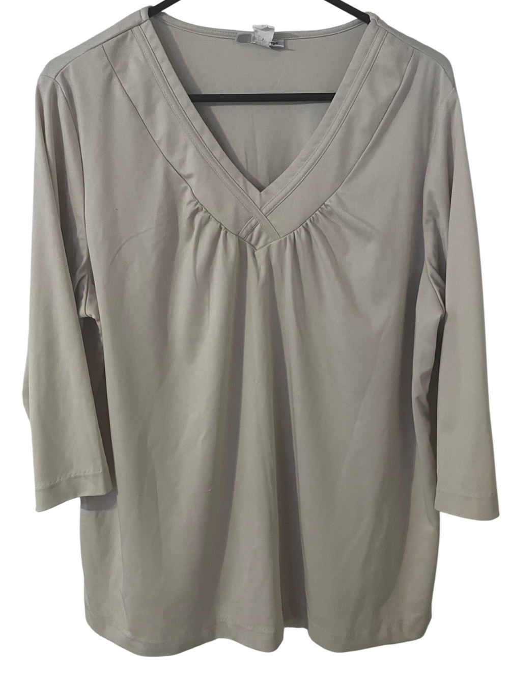 Blair Cream 3/4 Sleeve V Neck Minimalist Spring Summer Women’s Size XL Blouse